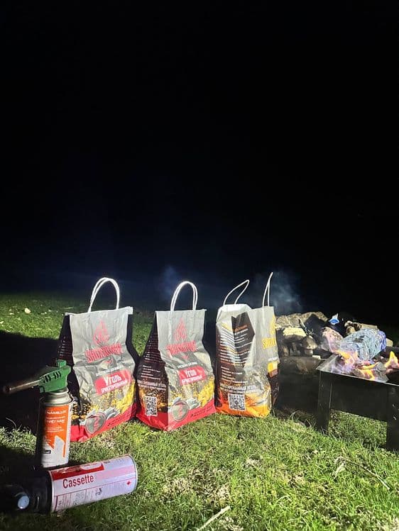 Shashlik uchun koʻmir sifatli uzoq ynadi 2kg 2.5kg 3kg
узок ёнади сифа — 2
