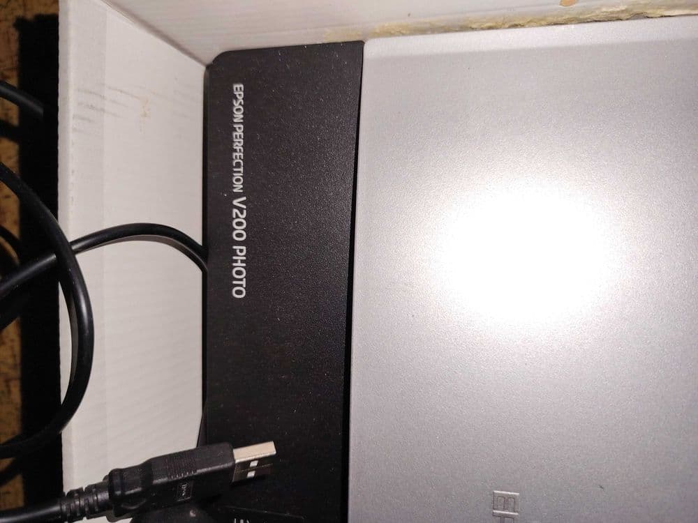 сканер EPSON Perfection V200 PHOTO — 2