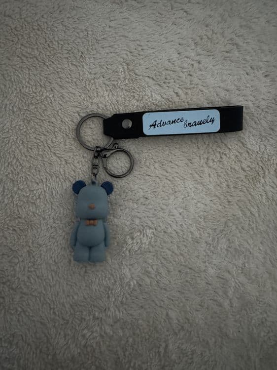 Продам Брелок Мишка Bear — 1