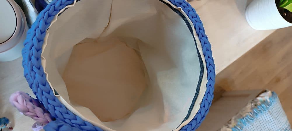 Вязанная корзинка для детских игрушек — 2