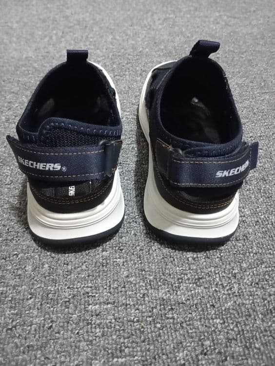 Сандалии  Sketchers — 2