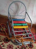 Детские санки для зимних катаний