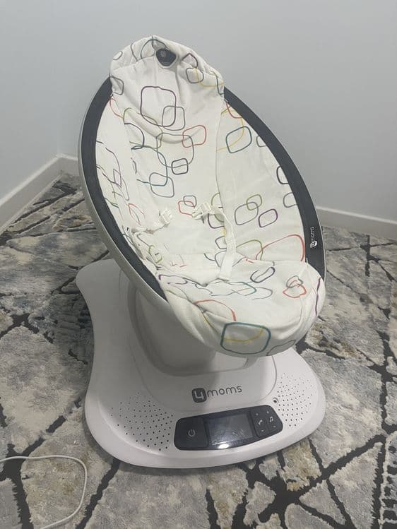 Shezlong шезлонг качалка 4moms mamaRoo4 2022 года хорошое состояние — 3