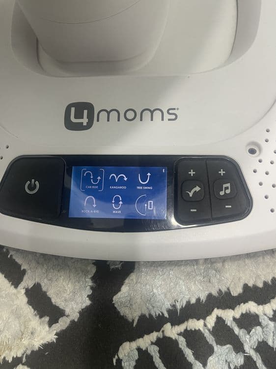 Shezlong шезлонг качалка 4moms mamaRoo4 2022 года хорошое состояние — 7