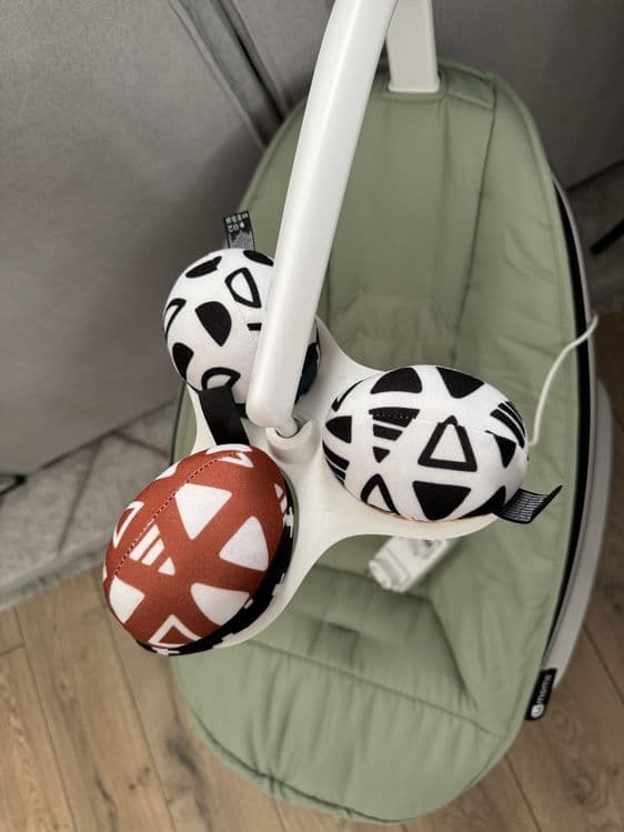 Кресло-качалка 4moms MamaRoo New — 3
