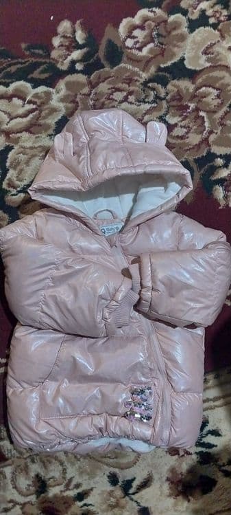 Продам десткую куртку для девочек — 1