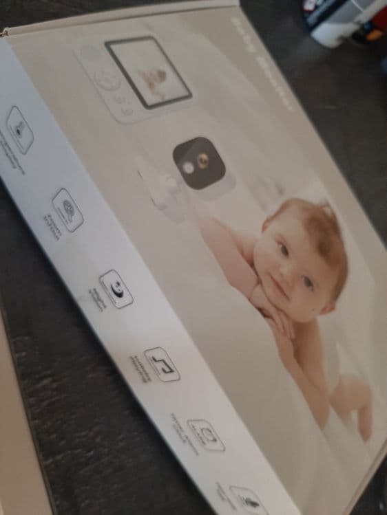 Baby Monitor (video nanya) sotiladi — 1