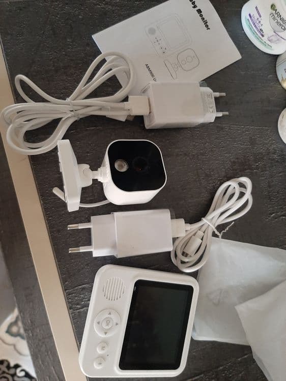 Baby Monitor (video nanya) sotiladi — 4