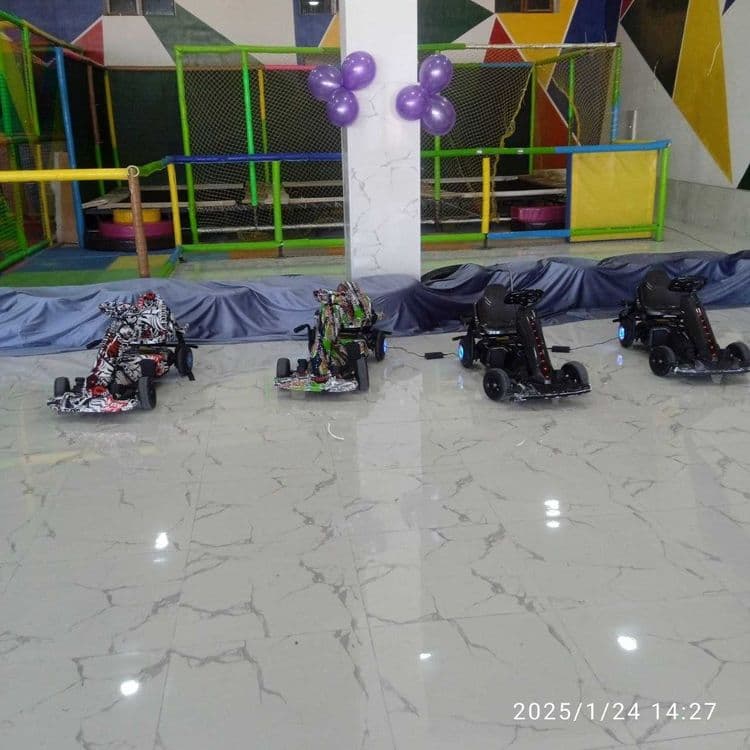 Детская площадка — 2