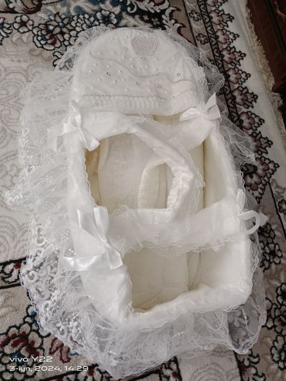 Raddomdan chaqaloq olib chiqish uchun savat — 1