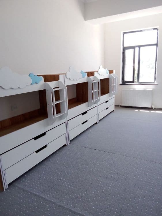 Bolalar uchun har xil turdagi mebelar — 1