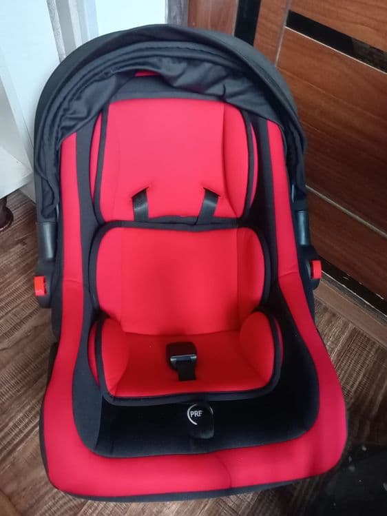 Bolalar uchun avtomobil o'rindiqchasi — 2