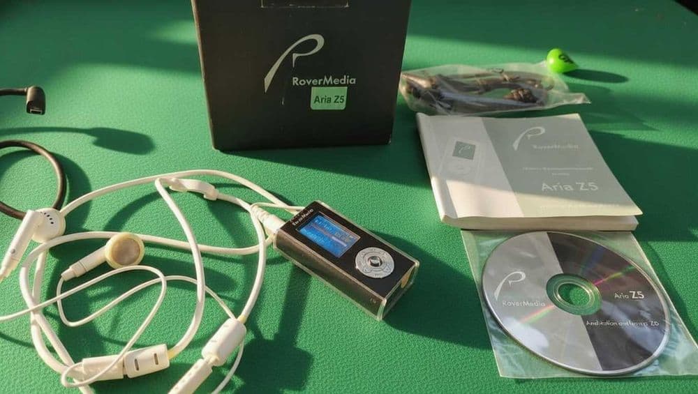 MP3-плеер RoverMedia Aria Z5 — 1