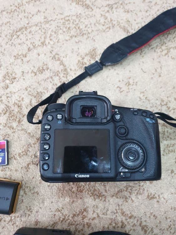 Canon EOS 7D , Srochna — 5