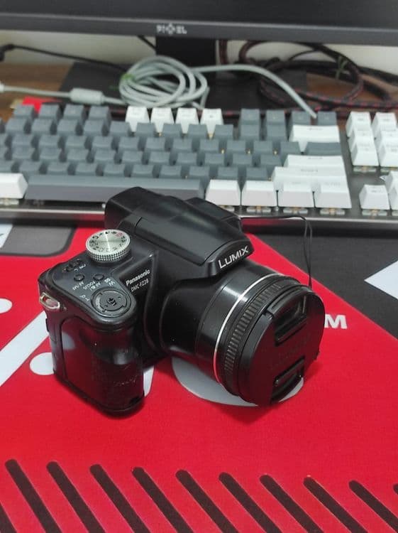 Fotoapparat Panasonic Lumix DMG-F228 — 2