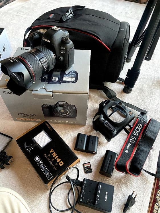 Canon EOS 5D Mark 4 / трипод + рюкзак / можем договориться — 1