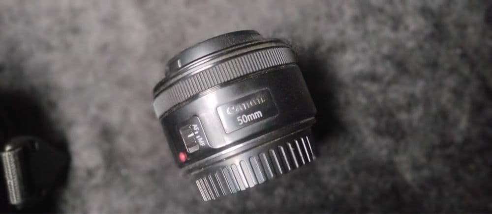 Canon EOS 600D camera хорошем состояние! — 2