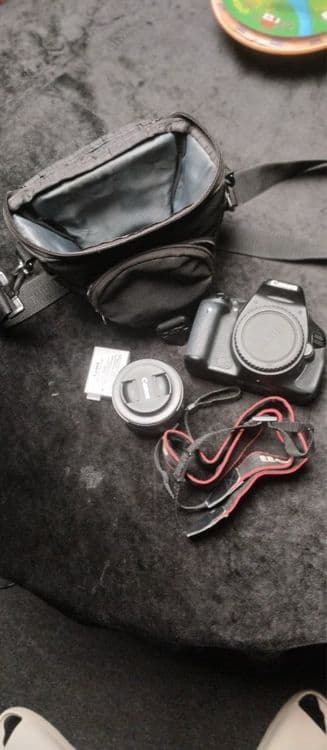 Canon EOS 600D camera хорошем состояние! — 3