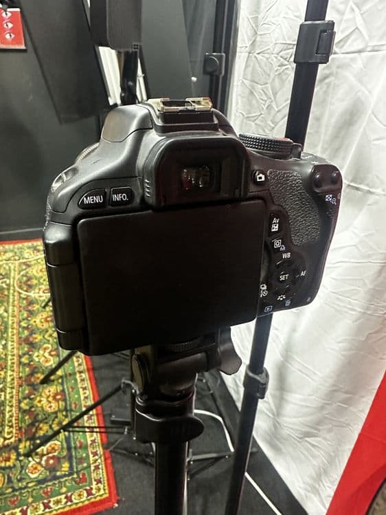 Canon EOS 600D camera хорошем состояние! — 4