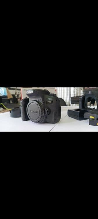 Canon 77D 18-135mm USM komplekt — 1