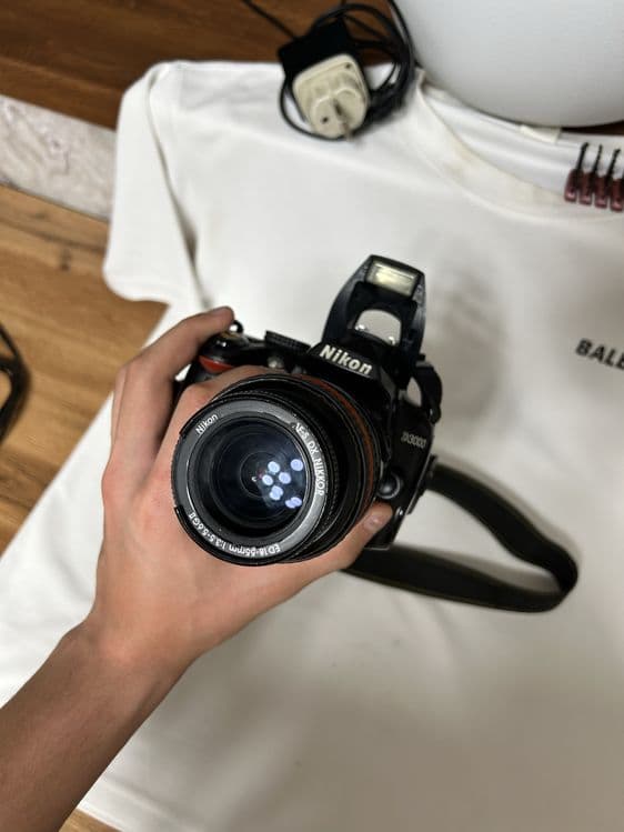 Nikon D3000 фотоаппарат — 2