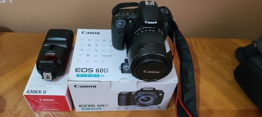 Продается canon eos 60d , софтбоксы,фотовспышка — 3