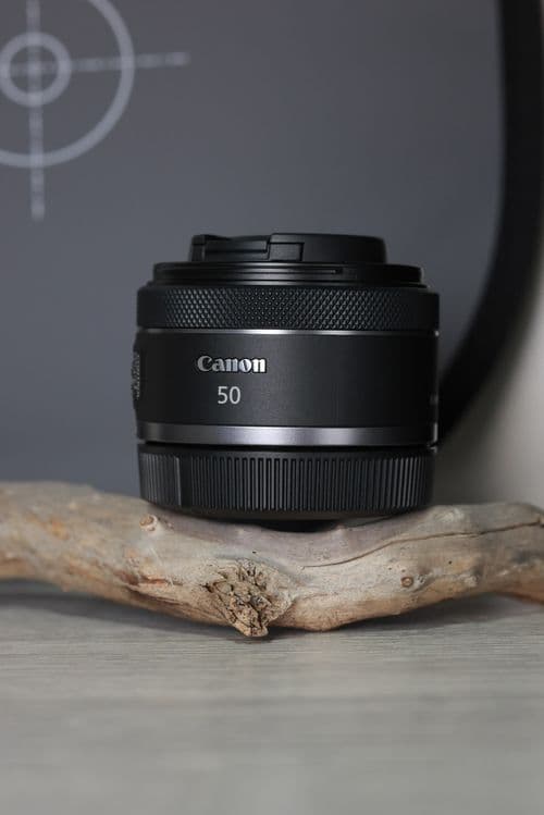 Canon RF 50mm f1.8 STM — 2