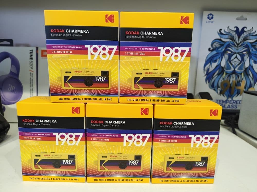 Цифровая мини-камера Kodak Charmera (Брелок) | Ретро-стиль 90-х — 1