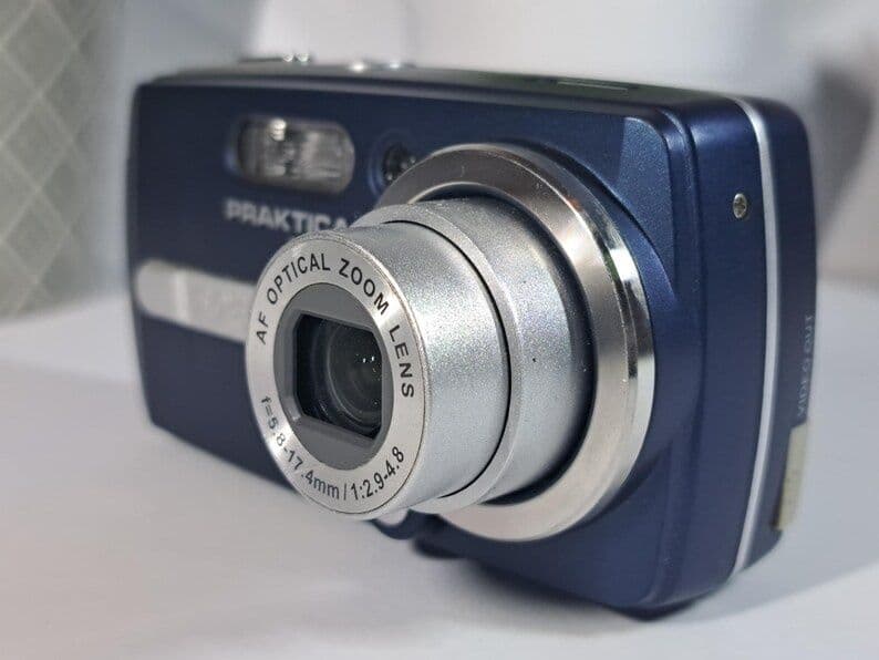 Цифровой фотоаппарат Praktica — 4