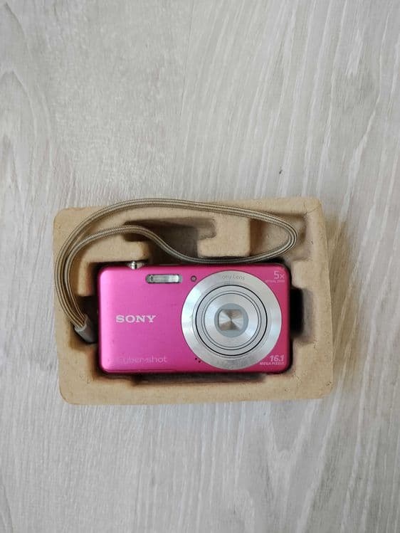 Продаётся винтажная фотокамера Sony DSC-W710 — 2