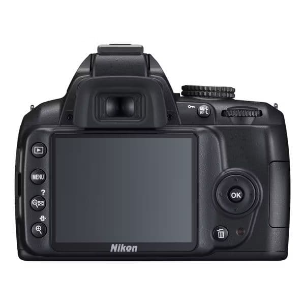 Продается Nikon D3000 б/у — 3