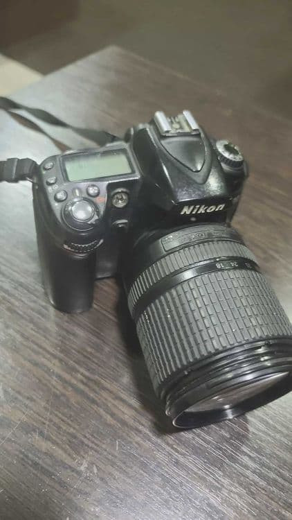 Nikon D90 DX af-s 18-135 (1:35-5.6G ED)+сумка+зарядное устройство — 2