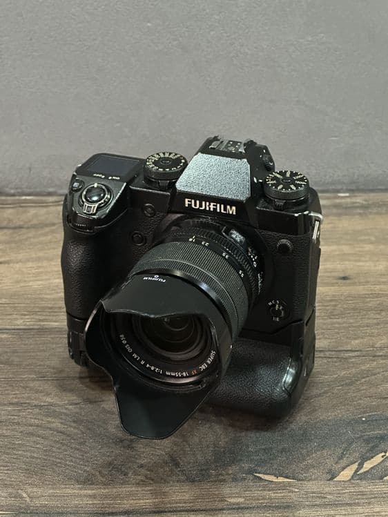 Продается Fujifilm Xh-1 Объектив 18-55 f2.8-4 — 2