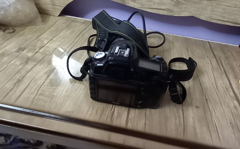 Nikon foto aparat D90 — 2