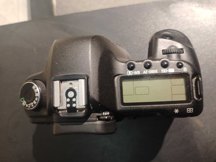 Canon EOS 5D Mark 2 — 3