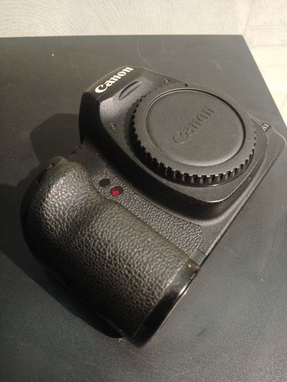 Canon EOS 5D Mark 2 — 6