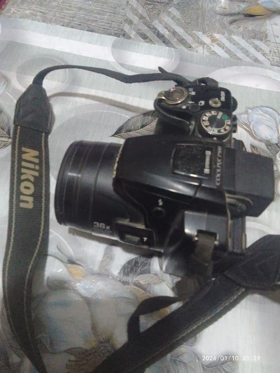 Фотоаппарат Nikon. — 3