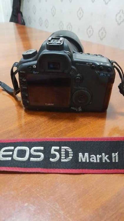 Canon 5D Mark 2 фотоаппарат — 2