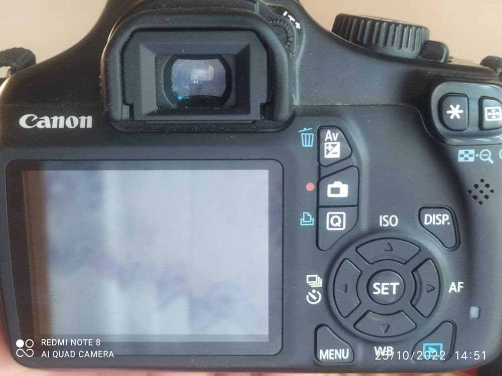 Canon EOS  1100D — 2