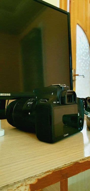 Canon Eos kiso X7 — 4