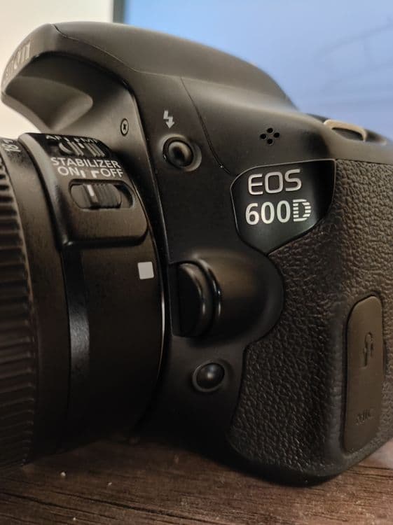 Canon 600D +sumka+batereyka — 5