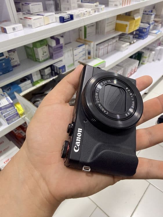 Canon G7x Mark III — 1