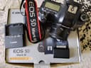 Canon 5D mark3 sotiladi obektiv 50mm 1.8