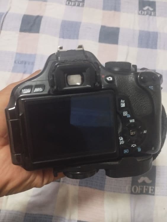Canon 600D 18-200 — 3