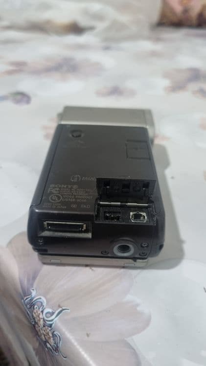Ftoto apart zur xolatda SONY — 7