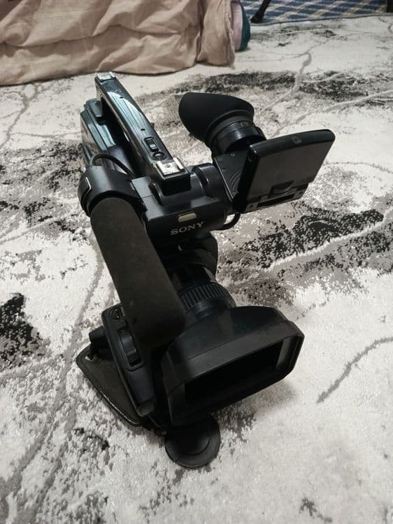 Sony 1500 sotiladi — 1