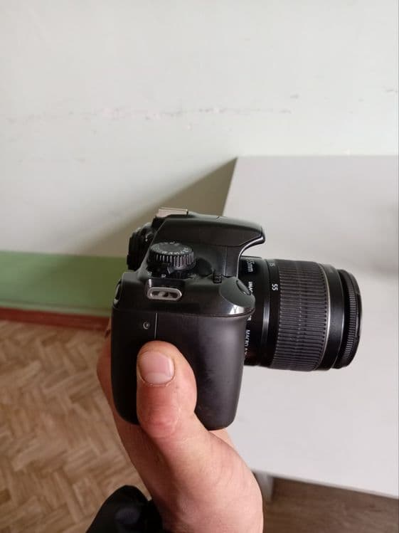 Canon Foto Aprat Holati Yaxshi  O'rganuvchilarga Qulay — 3