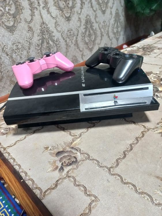 Sony  P&S 3сотилади — 2