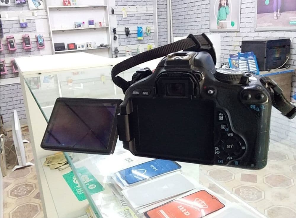Canon 600D yahshi holatda — 3
