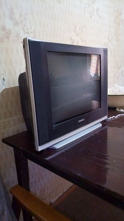 Телевизор рабочий — 2